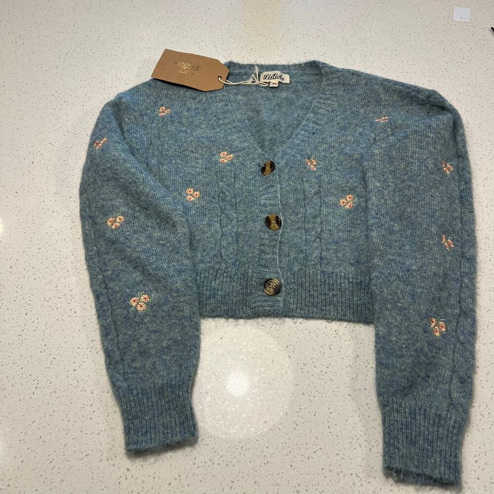 Listicle Blue Embroidered Floral Cropped Cardigan Sweater M NWT